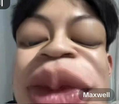 Simply_yuyuu's tweet photo. #axelots tim maxwell di geprek atau tim maxwell di rebus https://t.co/iwxP9yplBK