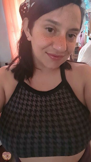 Manifesting a huge payday in my future! 🥰 https://t.co/881PIjxqNr<a href="/tag/mvsales"class="tags"><span>#mvsales</span></a>