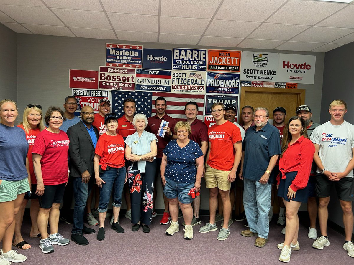 BKruegerGOP's tweet photo. What a great team to work with in Washington County for our day of action! All hands on deck in Germantown ahead of the RNC. Let’s get out there and #BeatBiden 🇺🇸 https://t.co/xAEnv6jUw0