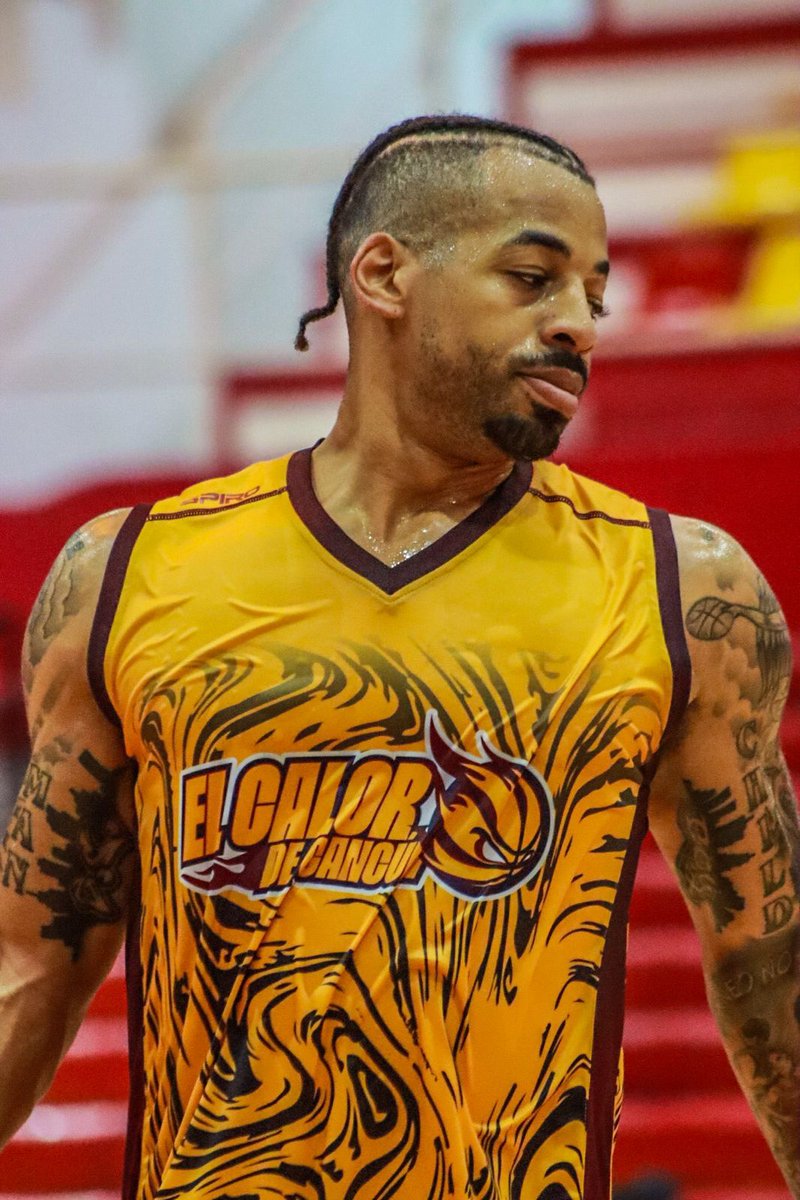 fare49's tweet photo. 🏀En su debut Trevor Gaskins 🇵🇦 21min 5P 2R 4A 1S 1B 0TO 5EF 2/9 FG 1/5 3PTS 0/0 FT #ElCalor #Cancun perdió 79-86 @MinerosLNBP
Gaskins fue lider en asistencias del equipo
@LNBPoficial 🇲🇽
#Panama 🇵🇦
#FARESTATS https://t.co/6cb1chIvMF