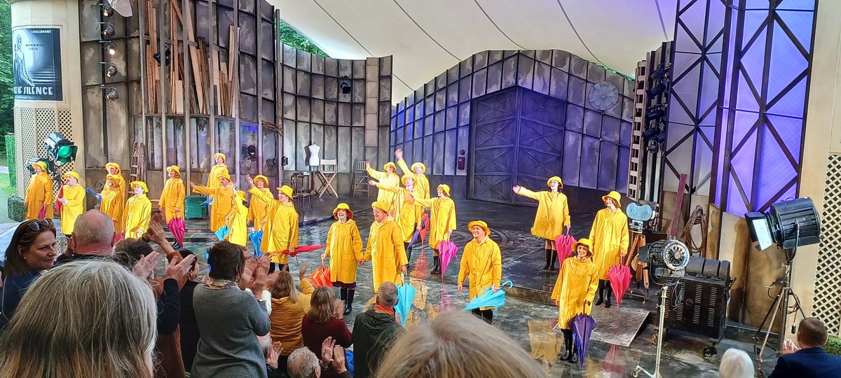 Singin In The Rain <a href="/KHTheatre/">Kilworth House Theatre</a> was joyful!