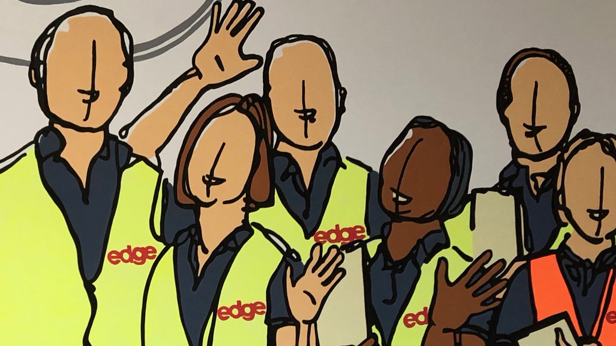 "We wanted to remind our people that they are the focus at Edge Transport"

Nikki Edge on commissioning murals for their Deeside premises

absolutely.design/case-studies for more of what Nikki has to say

#BespokeMurals
#TransformingSpaces
#StaffEngagement
#ChesterHour

@edgetransport