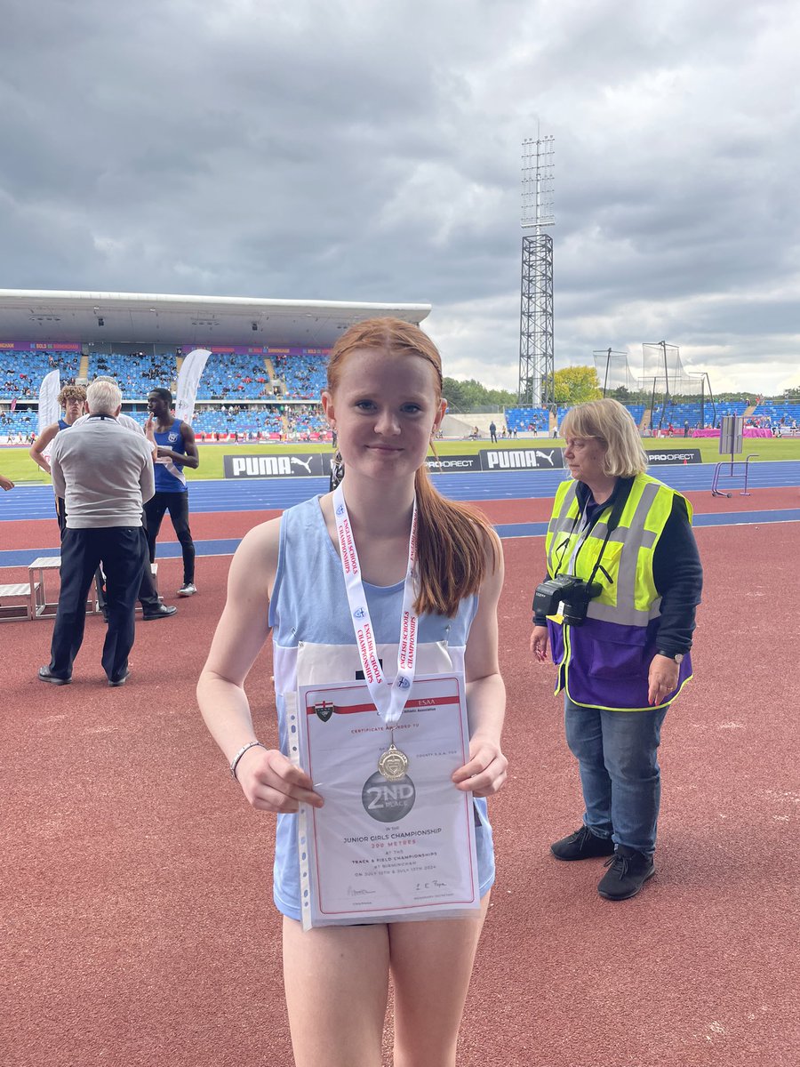 Emily Herringshaw tweet media