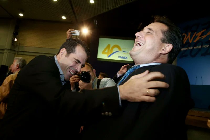 monique__aki's tweet photo. Κι εκεί που διαμαρτύρονταν οι πλεμπαίοι ότι δεν πάνε διακοπές λόγω ακρίβειας, τους πετάξαμε ένα "staycation" https://t.co/kOdMfFl7J3