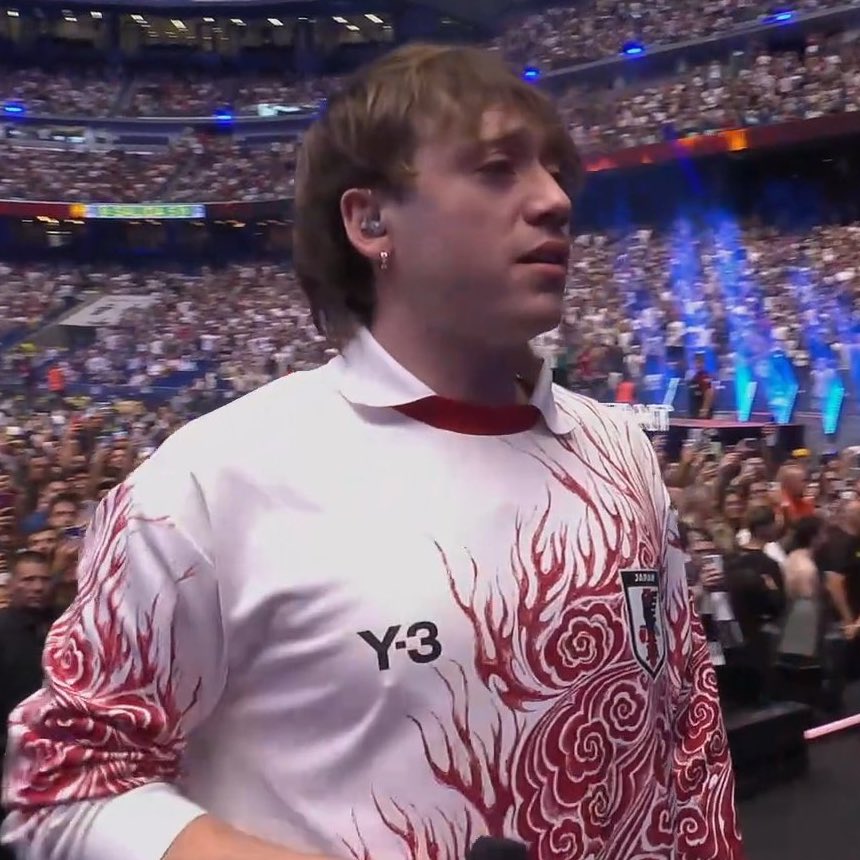 EiProfeta's tweet photo. A mi no me engañan, Paulo Londra es el puto Ron Weasley. #LaVeladaDelAñoIV https://t.co/DyDpWBj0FQ