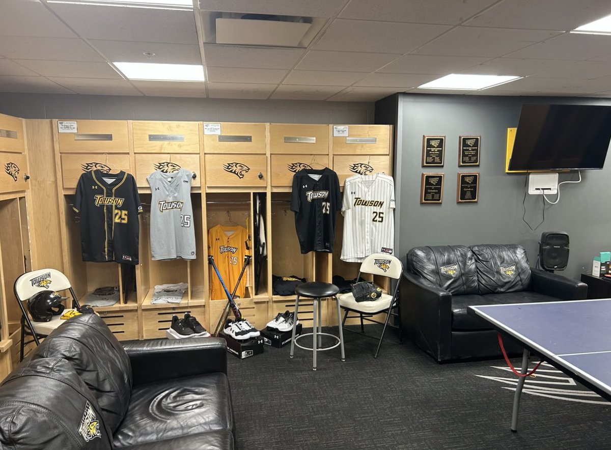 Justin Rebok tweet media