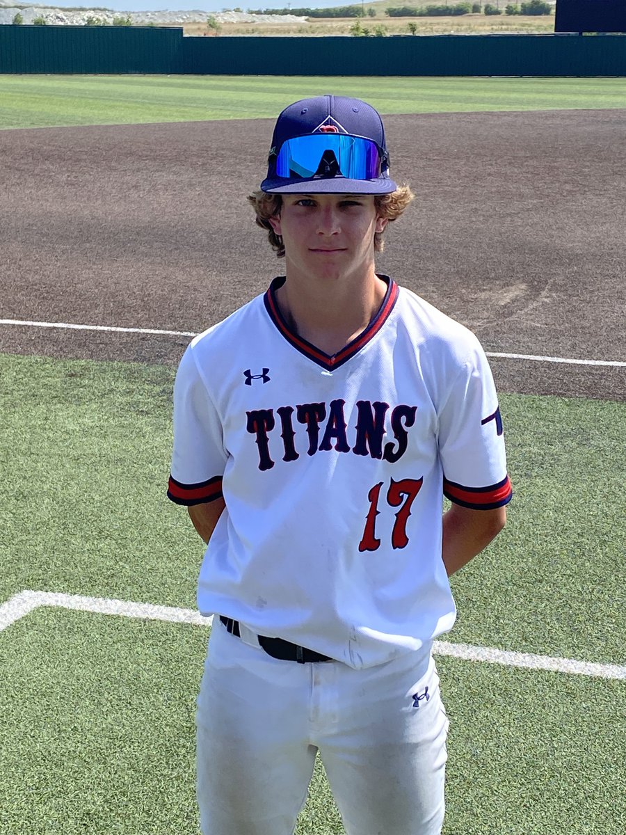 FiveToolTexas's tweet image. #SummerClassicSS F: @bbatitans 2026 10,
NTXBC Dirtbags 2026 Espinosa 9
PoG: @CarsonMess 2-3, 2B | 4 IP, 4K