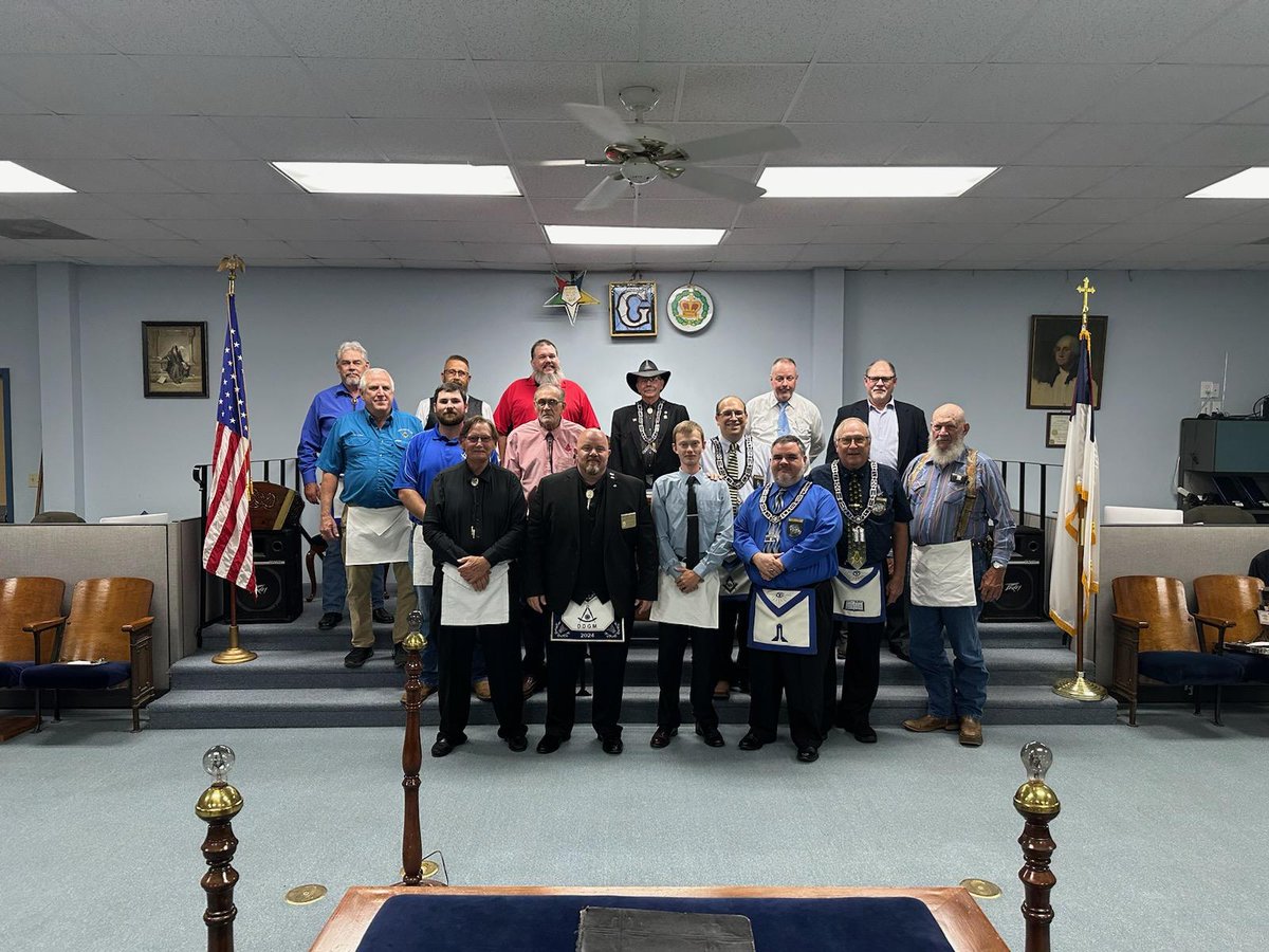 Brother Chase Elkins was raised to Master Mason last night.  Our thanks to our visitors for their assistance.