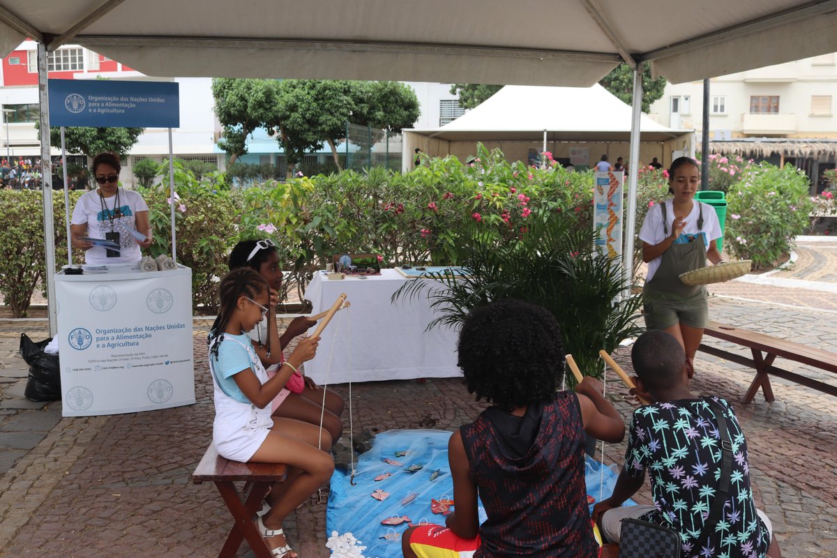 FAOCaboVerde's tweet photo. 📍Happening Now!

@FAO at #Kavala #Fresk #Feastival 2024!

Come have fun &amp; find out more about #FAO, learn how you can get healthy nutrition 🥘 &amp; contribute to a more sustainable oceans &amp; fisheries. 🎣

Stand, games for children, conference, gastronomy &amp; lots of 🇨🇻 CV’s culture. https://t.co/QPAxvS7xsa