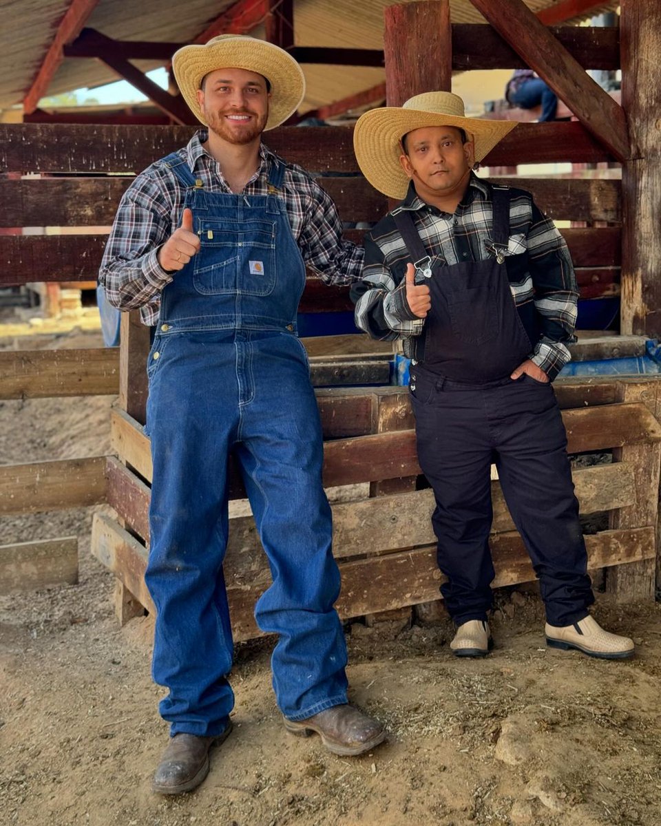 <a href="/otataoficial/">Otataoficial</a> e <a href="/Gustavotubarao/">Tubarão</a>