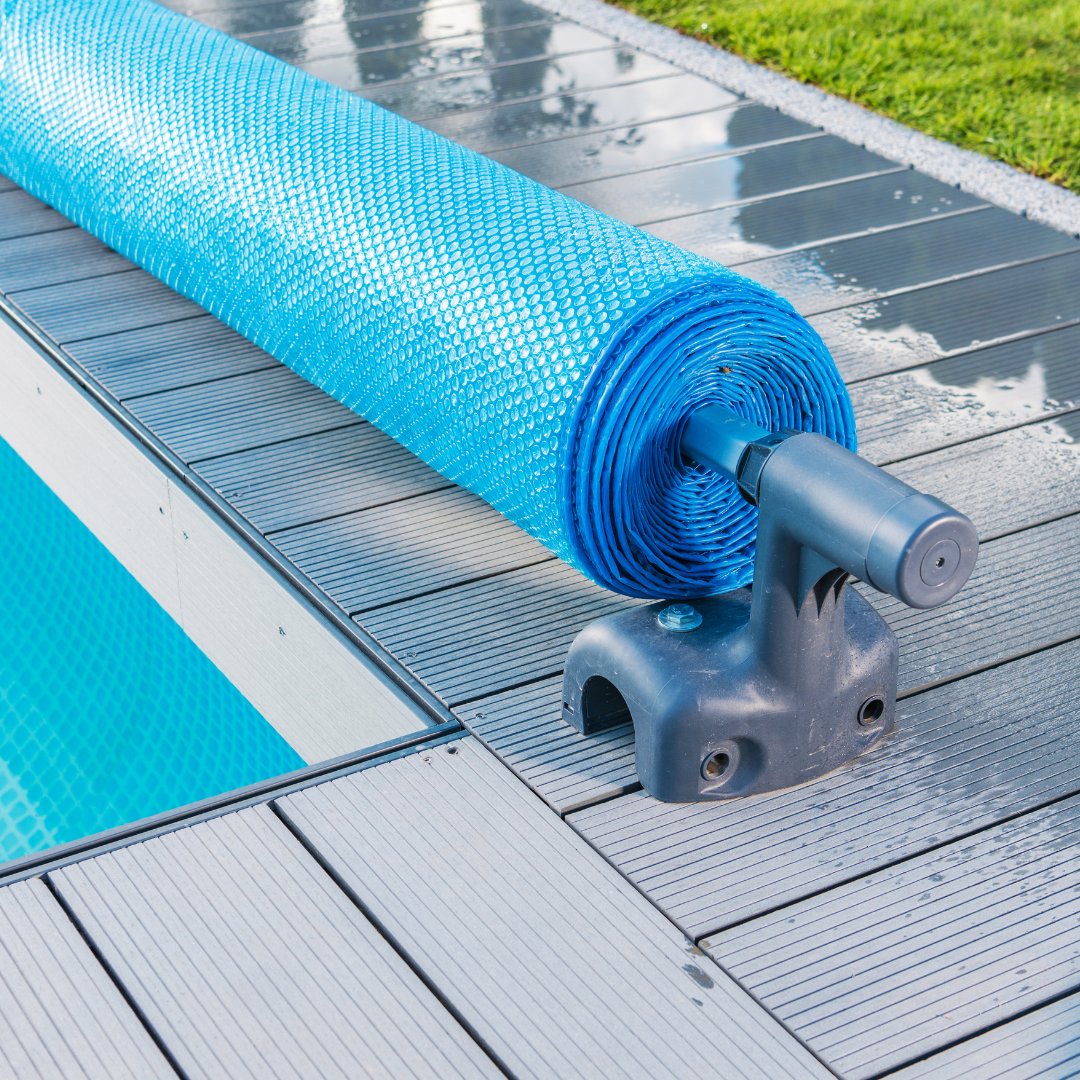 Mister Poolman tweet media
