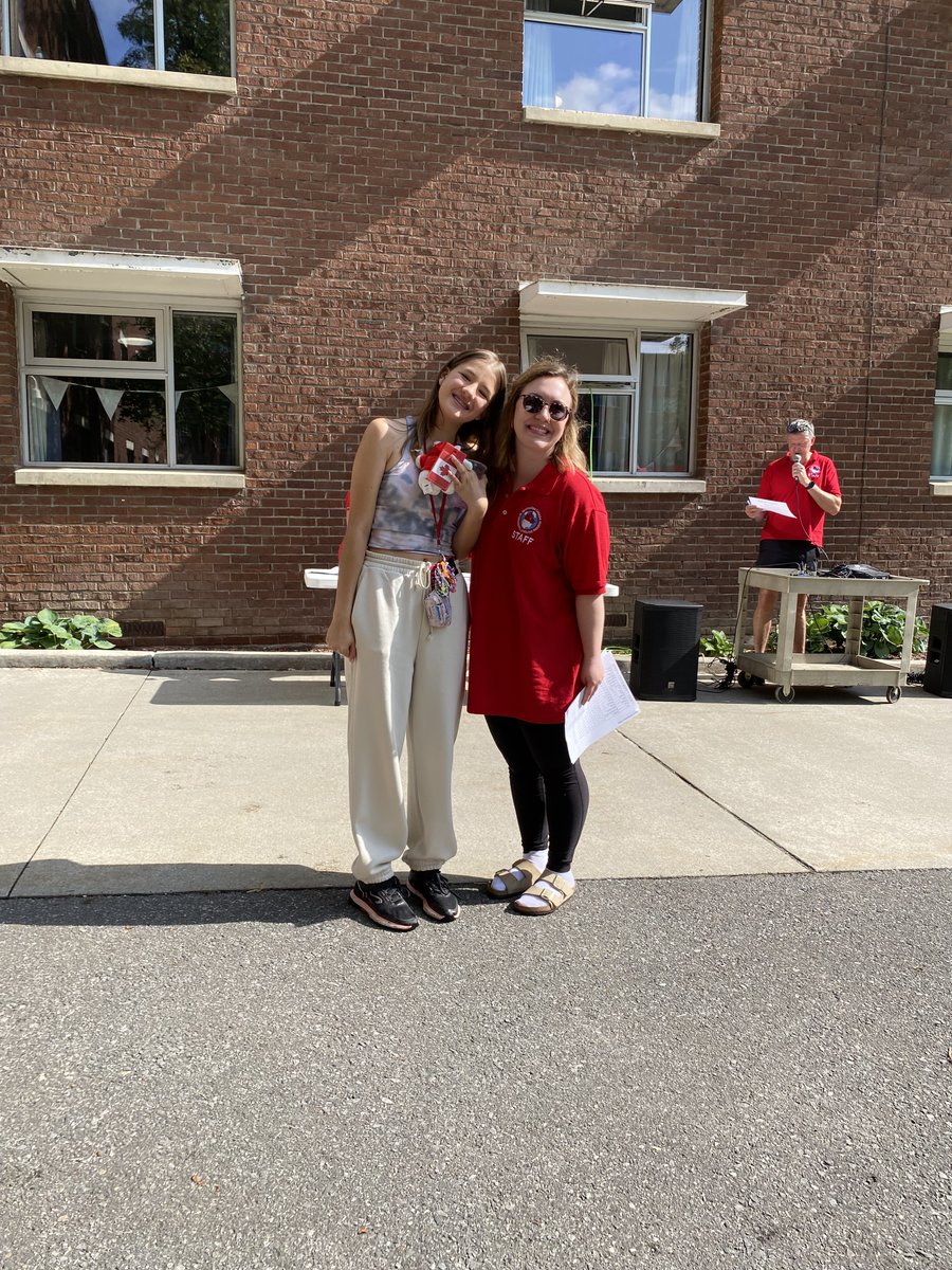 DestinationCA's tweet photo. Congratulations to the first group of 'Students of the Week' at Destination Canada this summer!  🌟👏
Stay tuned every week as we celebrate more amazing students who make our English camp extra special! 🌟🎉

#StudentOfTheWeek #InternationalEnglishCamp #SummerCamp https://t.co/52jYsxpNwe