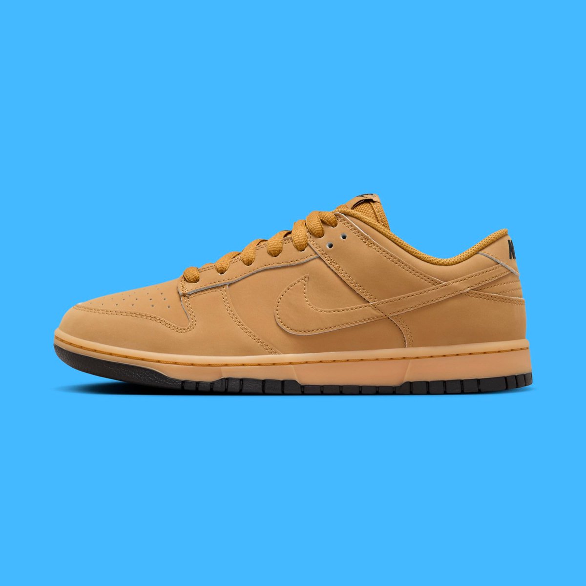 JustFreshKicks tweet media