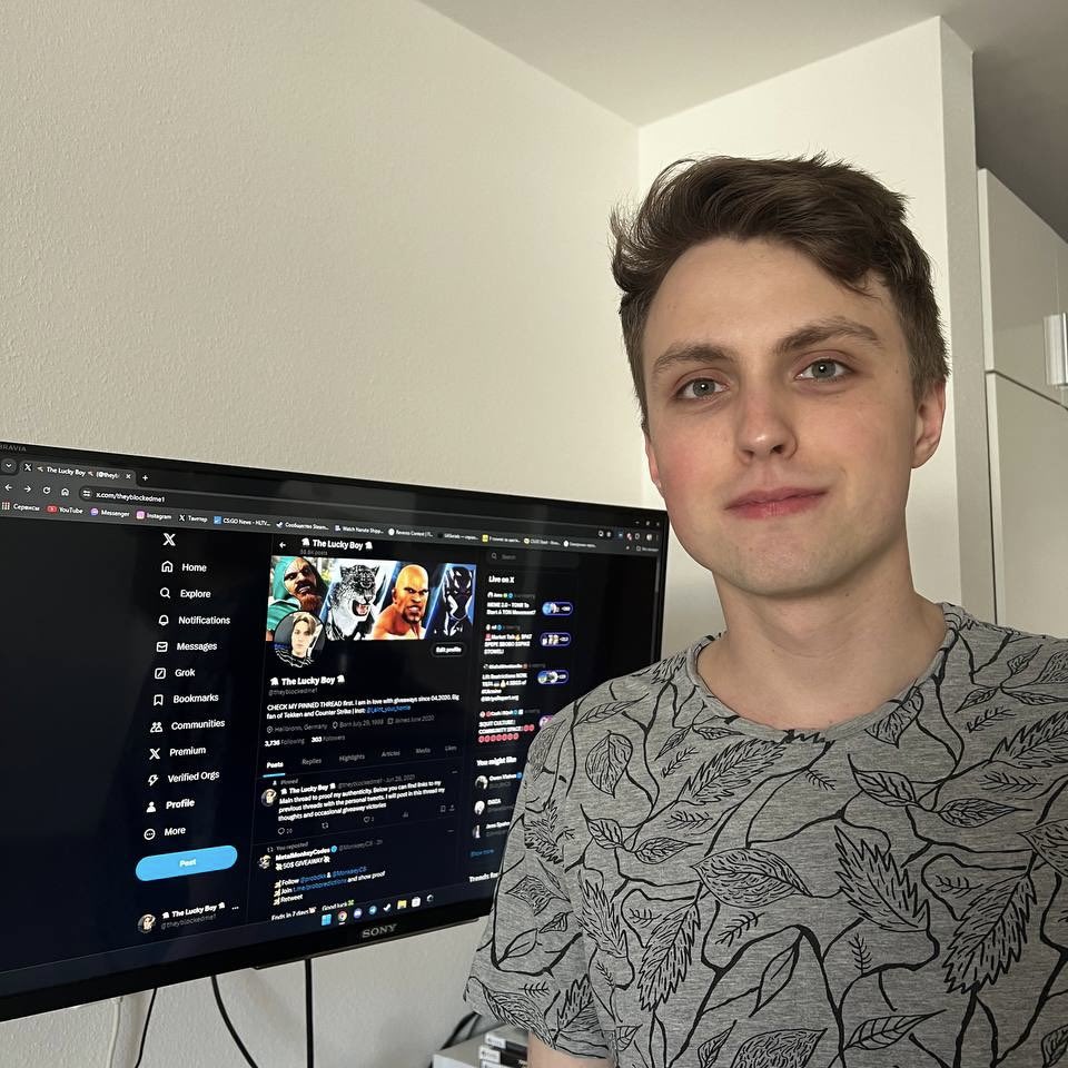 DenysLizard's tweet photo. Hi, I’m Denys, here’s me and my twitter (x) page, that I have created to get some CS skins to play with 🔪

As you can see from the photo 2 and 3, I love playing #CS2 and #Tekken 👊🏻 

At photo 5 you can see my 3 twitter buddies: @jenilafron @Ropeee9 @vooomeee 

More info below ⬇️ https://t.co/S689ywHh00