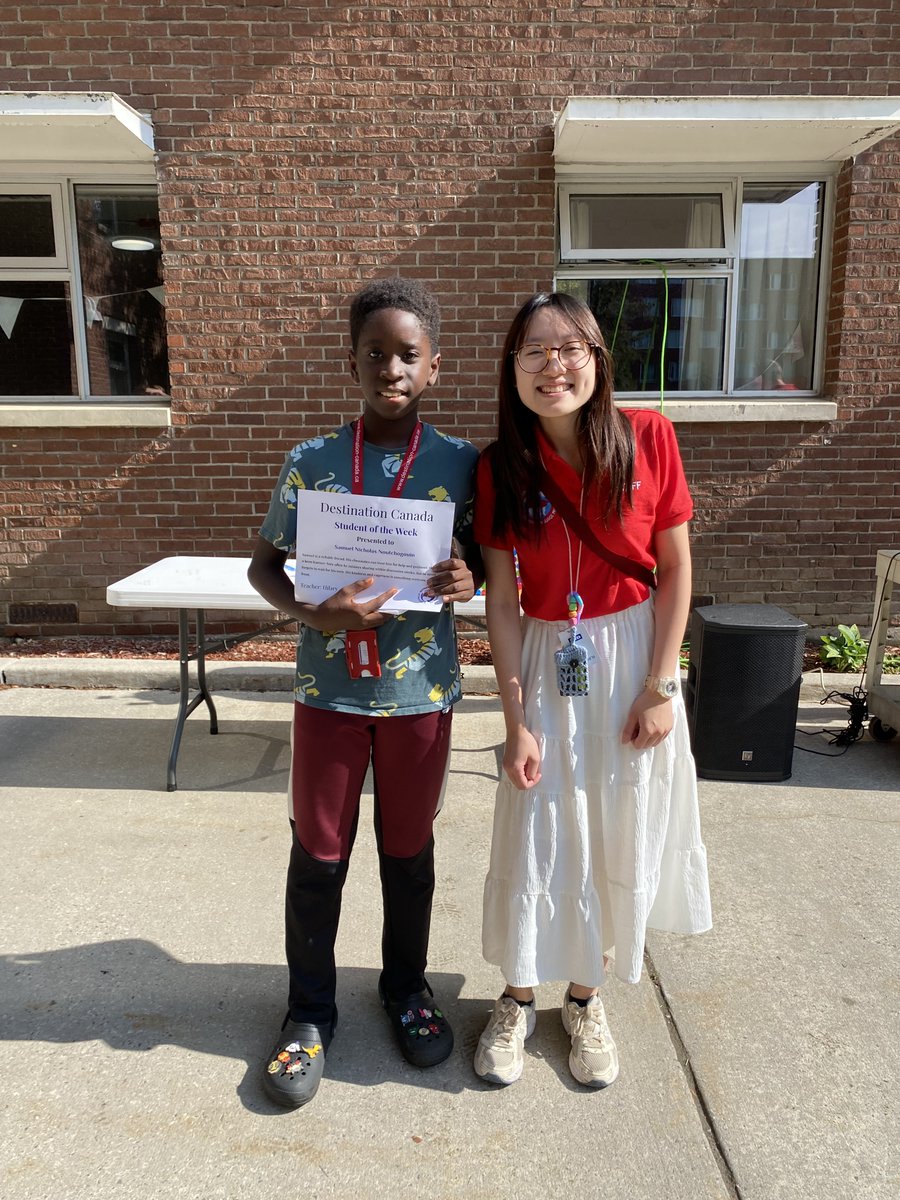 DestinationCA's tweet photo. Congratulations to the first group of 'Students of the Week' at Destination Canada this summer!  🌟👏
Stay tuned every week as we celebrate more amazing students who make our English camp extra special! 🌟🎉

#StudentOfTheWeek #InternationalEnglishCamp #SummerCamp https://t.co/52jYsxpNwe
