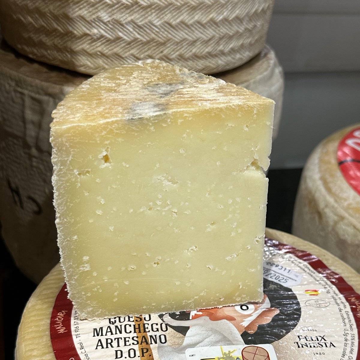 🧀 Taste Manchego: A Spanish Delight! 🌟

🌿 Intense, mature flavour with buttery, fruity notes.
✨ Made in La Mancha from Manchega sheep's milk.
❌ No cow’s milk, gluten-free.
🥗 Enjoy by the shavings or in a salad. 
 #ManchegoMagic #CheeseLovers #ConnageHighlandDairy