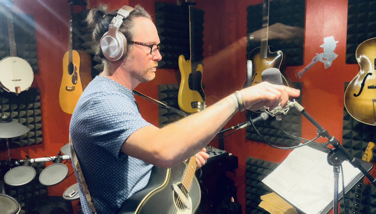 Another great day at Driftwood Studios, today The Cloud Guru recorded our song Belle Delphine Gave Me Arm Ache which we are releasing in a few weeks, I’ve emailed the song over to <a href="/bunnydelphine/">Belle Delphine</a> I hope she likes it 🎸😬