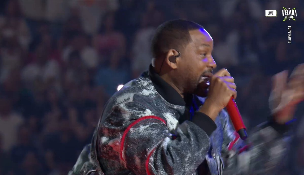 lvshollanov's tweet photo. QUE FUMADA ES VER A WILL SMITH EN LA VELADA JAKAKAJABJAJAJAJ https://t.co/Z7pZbA74dc