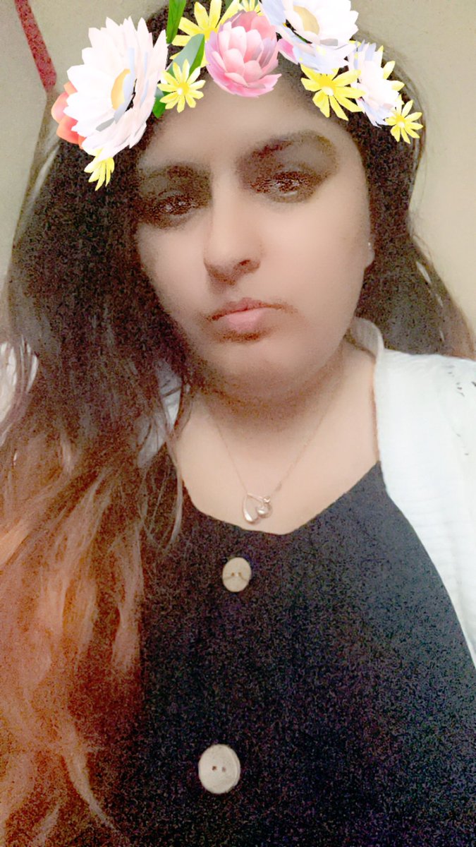 Madeeha39536061's tweet photo. #memyselfandi #selfie #littlebitupset #twitterfamily #fyp #keepsupportingme☺️✨❤️ #SpreadKindness https://t.co/LMVF53YPeB