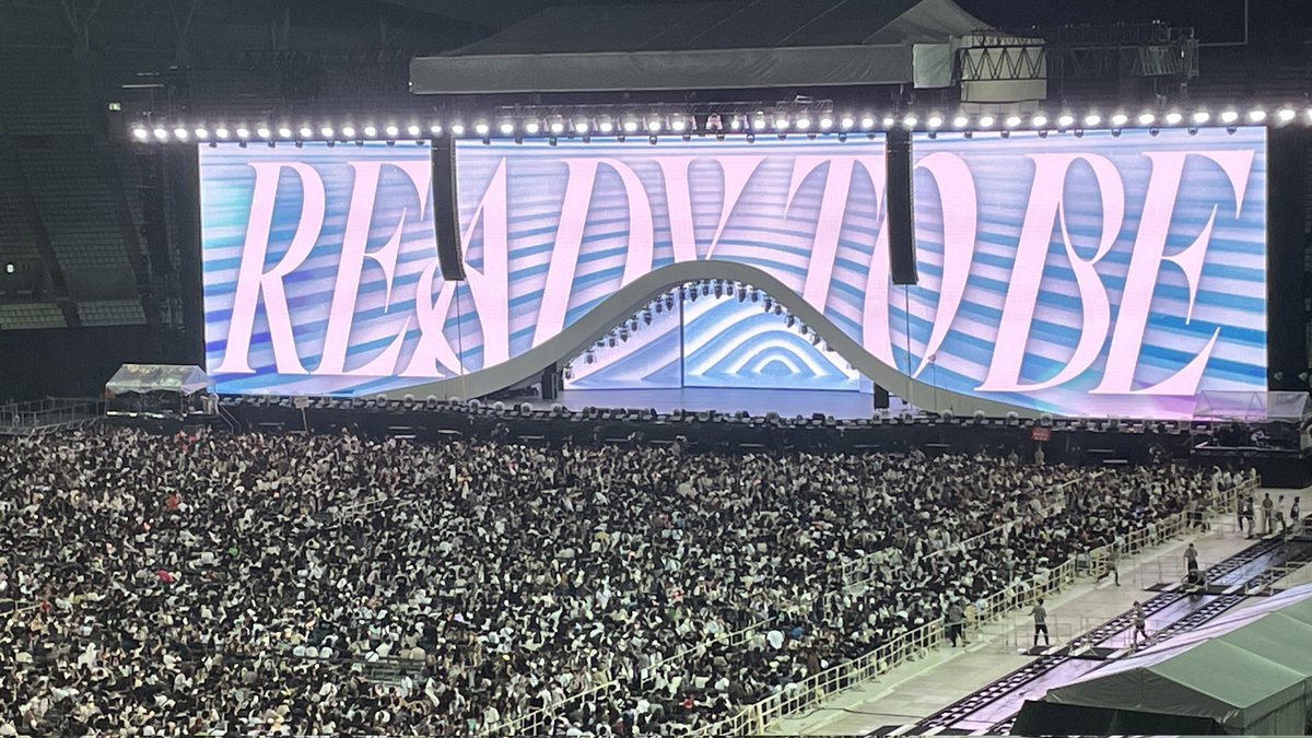 タグ付けてなかったので上げ直し！
生のTWICEほんとに小顔でオーラやばくて自然に涙が溢れ出てた🥹
7年すぎてもメンバー全員のライブを見れることって奇跡なんだよね
TWICE사란해요ᡣ𐭩  ̖́-
これからも9人のTWICEを見れたらいいな

#TWICE_5TH_WORLD_TOUR
#READY_TO_BE_SPECIAL
 #TWICE   #ONCE