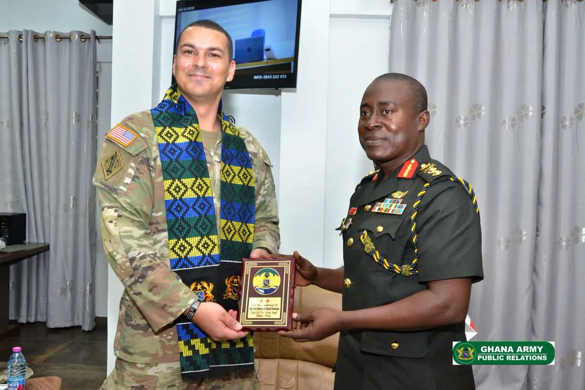 gharmyofficial's tweet photo. AFFAIRS TEAM MEETS COAS
The US Chief of the Office of Security Cooperation for Ghana, Lt Col James M Lambright, led a new US Army Civil Affairs Team assigned to the Special Operations Command Africa to meet the Chief of the Army Staff (COAS). https://t.co/HXy4vGzd5j