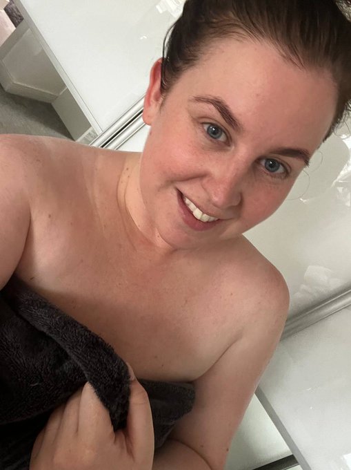 Am I still sexy when I&rsquo;m natural? https://t.co/HVJVkxl4K2