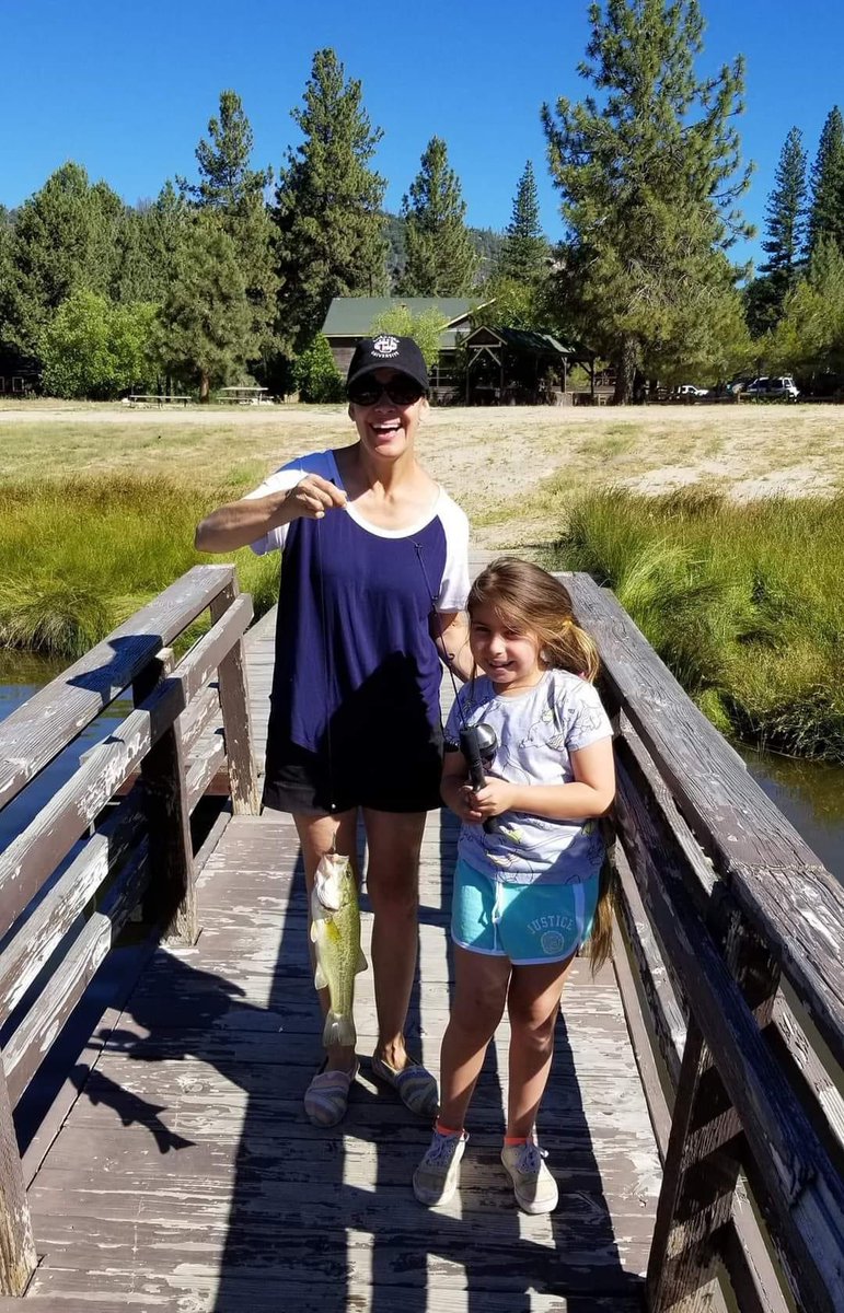 RRanchSequoias's tweet photo. Whether you love hiking, horseback riding, fishing, or simply relaxing by the lake, R-Ranch has something for everyone.
Call 760-376-3713 or visit https://t.co/MT5BI6H6rB
#sequoias #horse #cabin #fishing  #rranch #ranch #camping #rranchsequoias #rranchinthesequoias  #family https://t.co/J2BqZkQxqM