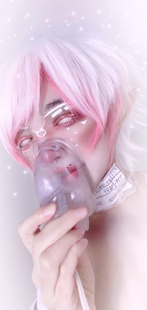 DecklynnM00's tweet photo. M . O. T . H . M . I . L. K 🌸🫀🦷 #makeup  #decklynnmoo #whitehair #gasmask #Bubblegoth #dreamcore #dreamcoreartist #milk #moo #arts #creature #elf #edits #anime #cosplayer #cosplay #creepymakeup .#horror #Punk https://t.co/ViLU9oVbcb