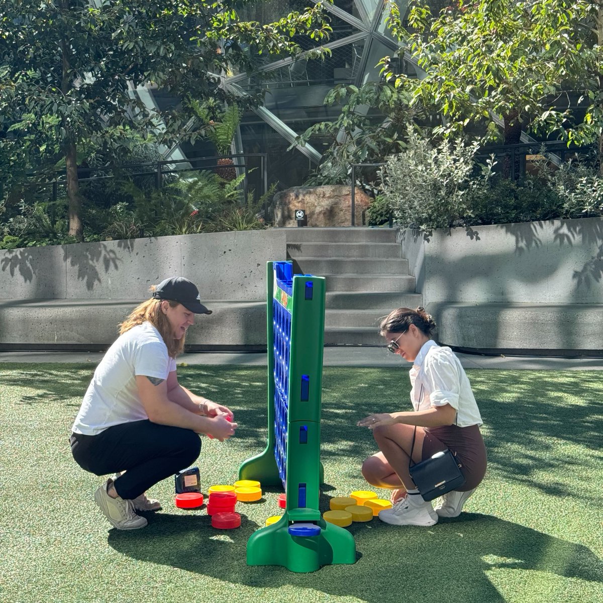 southlakeunion's tweet image. Summer in SLU kicks off this weekend🥇✨ Head to Day 1 Playfield &amp;amp; Van Vorst Plaza for epic games-themed photo ops and amazing chalk art. Don’t forget to tag us in your photos! bit.ly/3W5ME8H#Summer… #PhotoOp #SummerGames #SummerInSLUGameOn