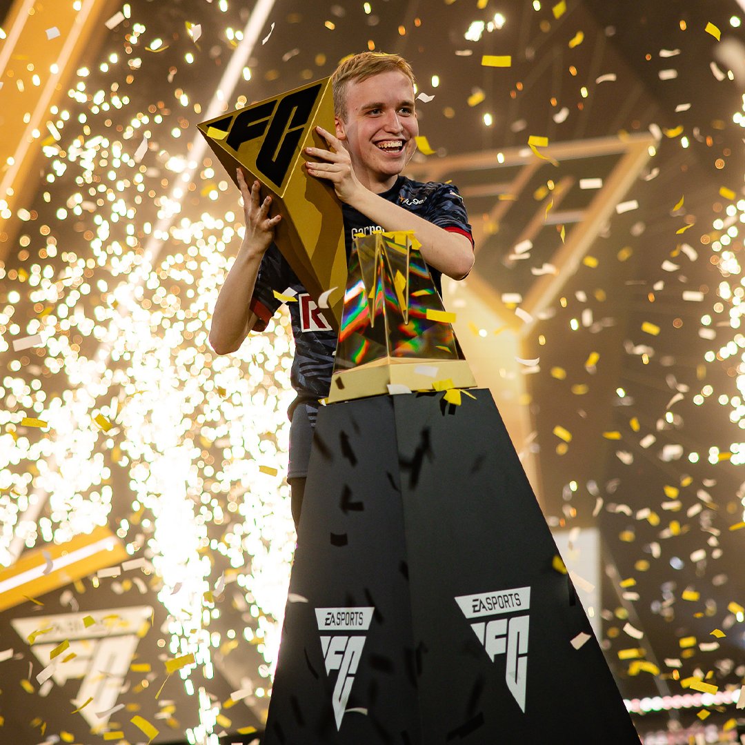 EA SPORTS FC Pro tweet media