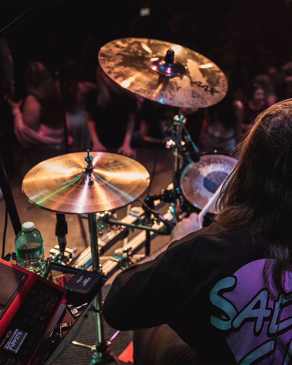 ChanceLaBrie's tweet photo. LAST WEEKEND WAS CRAZY MIDLAND! #soldoutshow #falset https://t.co/cPSL4hqE3m