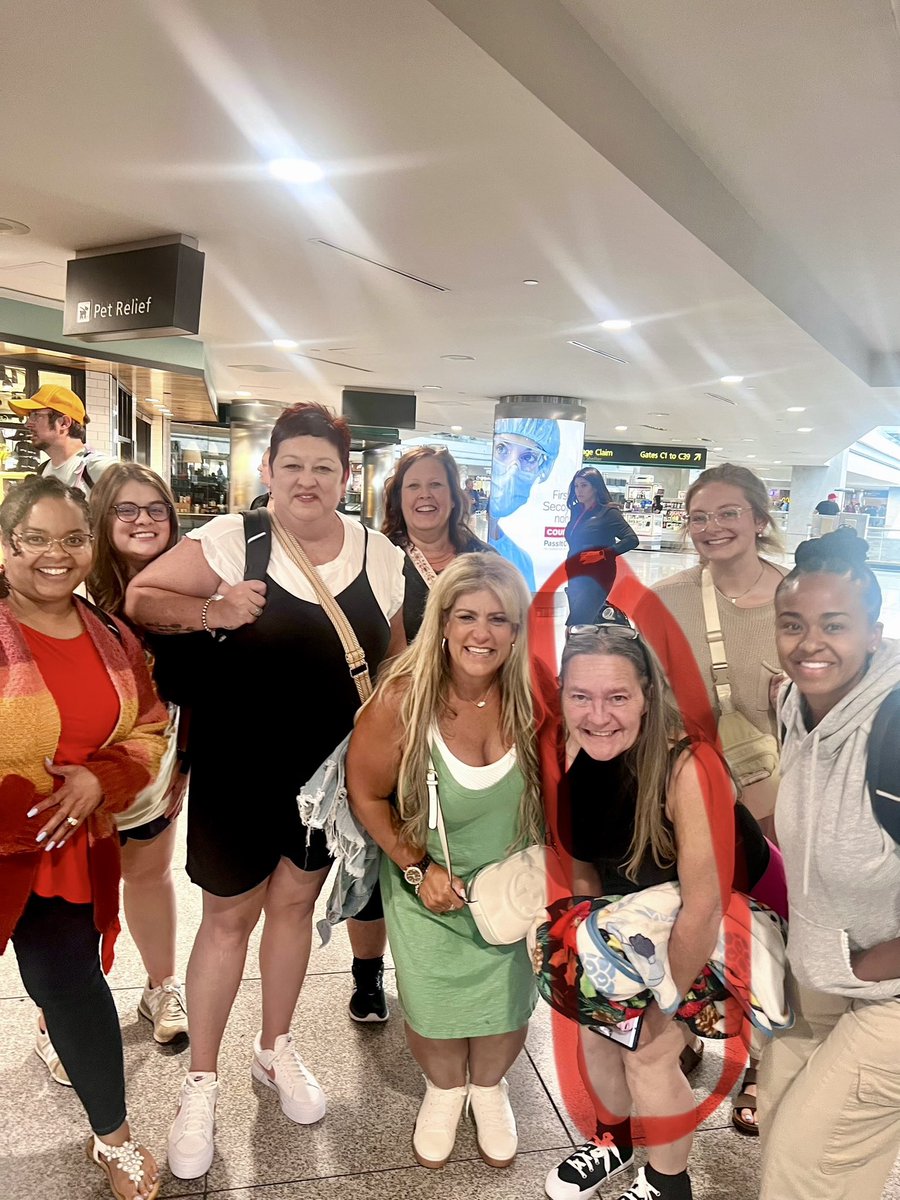 Denise Haltrecht tweet media