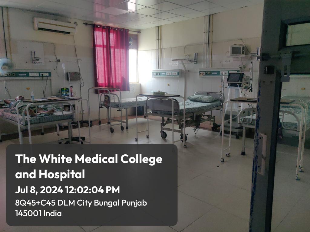 t_singla0510's tweet photo. 🚨🚨🚨🚨Eat an Apple a day and KEEP DOCTORS AWAY because the Education being provided is below par
#wmckillingmedicoscareer
@bbcnewspunjabi @autopsy_surgeon @Indian__doctor @IndianExpress @official_aimsa @Teena_PPCC @RVCJ_FB @HVSBanwait @Vivekpandey21  @nsui @DrJsinghRajawat https://t.co/3Y4DoQn5Ep