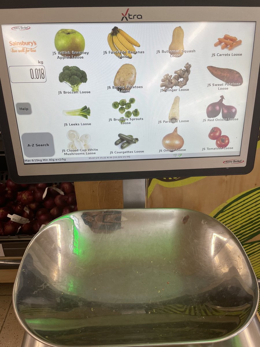 propaulo75's tweet photo. @sainsburys please calibrate your scales as starting at 0.018 is costing us money !! #money #shopping https://t.co/JUK1FmAL2Z