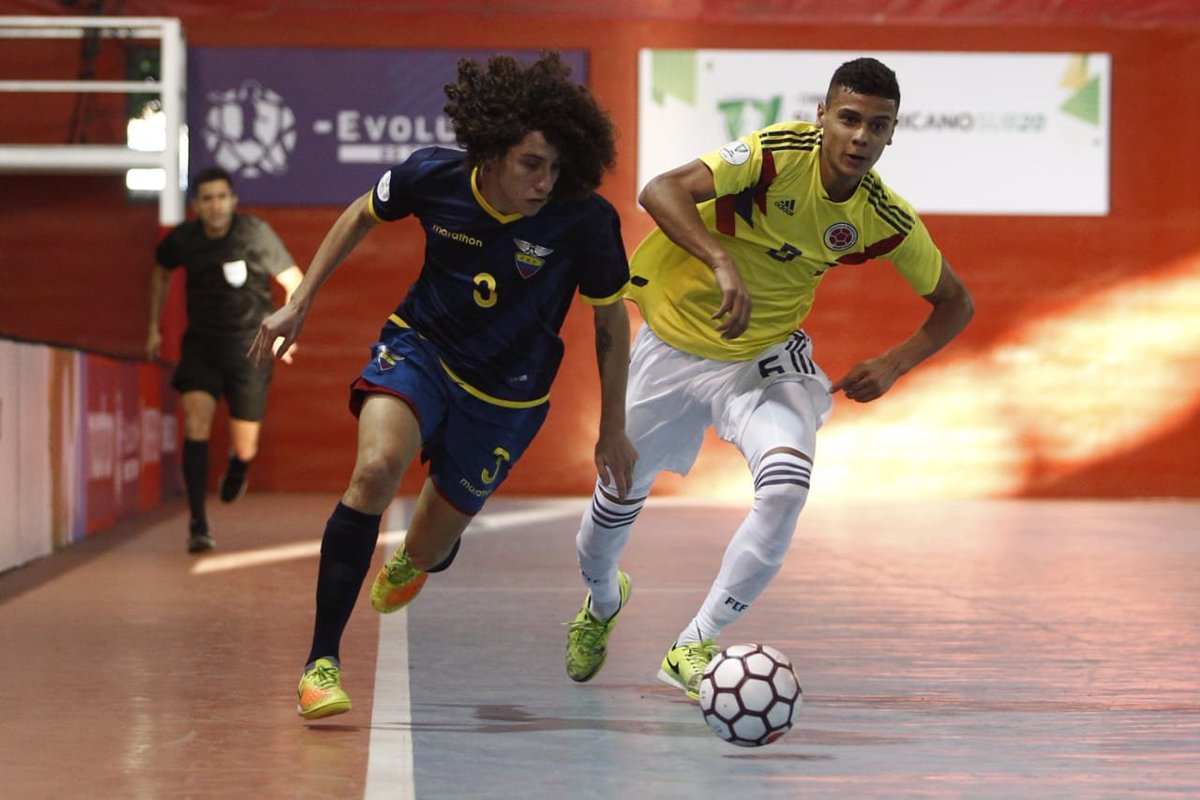 Nicocantor1's tweet photo. 🇨🇴Richard Ríos NEVER played professional football in Colombia

In 2018, he played for his country's U-20 futsal team at a South American Futsal Championship in Perú. Colombia placed 5th (pictured).

From there he was invited to trial at Brazilian club Flamengo where he made the cut. Fast forward a couple years, he plays for Palmeiras where he won the Brazilian Série A.

Despite his unusual career path, he caught the eye of national team manager Néstor Lorenzo and debuted for Colombia in October 2023.

Now on the door step of lifting the Copa América, he has played a pivotal role in the success of Colombia at this tournament and beyond. He's played 12 games with Colombia and NEVER lost.