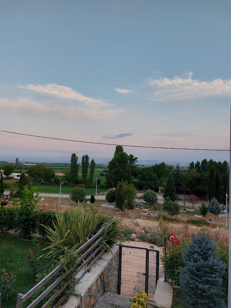 Bazı gerçekleri unutmamak lazım..