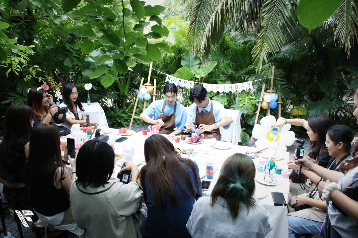 VTHANATHORN_OFC's tweet photo. ภาพบรรยากาศงาน Happy Birthday Boat &amp; View Chill Day (2)

วันเสาร์ที่ 13 กรกฎาคม 2567 ที่���่านมาค่ะ 
ขอบคุณน้องๆทั้ง 2 คนที่ให้โอกาศบ้านจัดกิจกรรมวันคล้ายวันเกิดของน้องๆ ค่ะ
@THANATHORNBUNS @boatpakornn 

#VTHANATHORN #BOATPAKORN
#PLAYBOYYTHESERIES
#HBDBoatViewChillDay https://t.co/wkaqlTOqYj