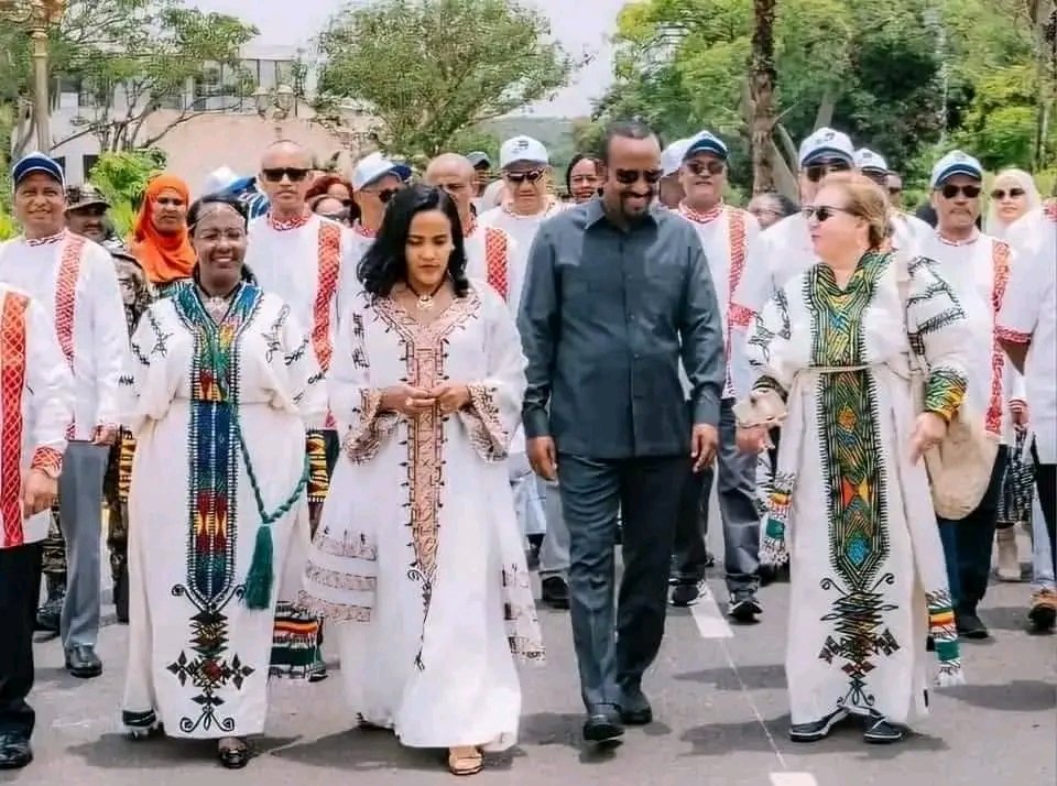 KirkosW5's tweet photo. ጎርጎራ ኢኮ ሪዞርት ተመረቀ !
የክቡር ጠቅላይ ሚኒስትራችን አስደናቂ ስራ ፤ የሰሩ እጆች ሁሉ ይባረኩ !
 ይህንን ክንውን የሰጠን ፈጣሪ ይመሰገን!
ከንቲባ አዳነች አቤቤ https://t.co/J4RxgXGorY