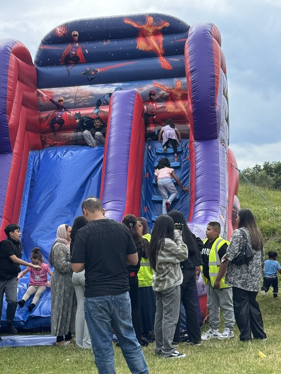 MissSRaja's tweet photo. @WWEANews what an incredible event today celebrating our community and students in our annual charity summer bazaar #teamspirit #doingtherighthing #eact #Equality #inclusion https://t.co/tIGHCwE40N