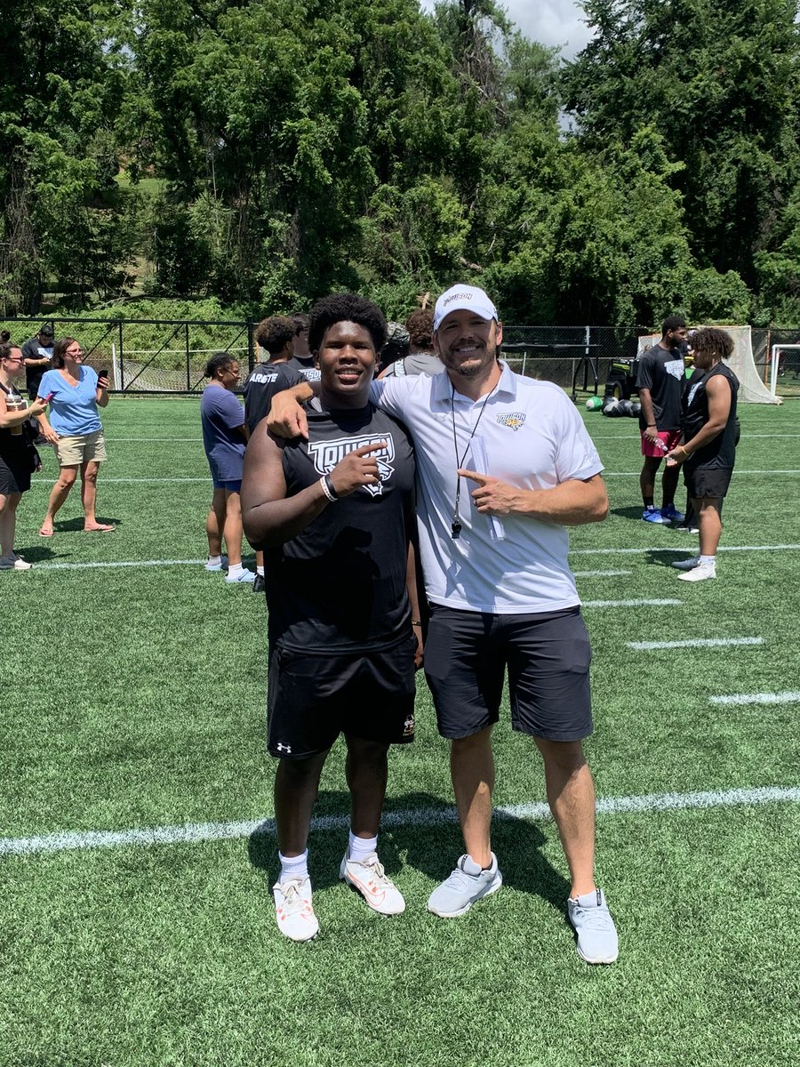 Kendrickyoung_'s tweet image. Had a great camp at Towson today! @CoachKrutsch @DarianDulin @UDCoachBelin @CoachG_Calhoun