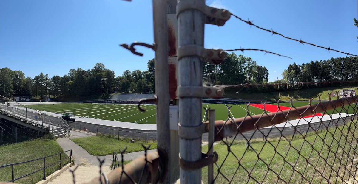 ESHS Student Section tweet media