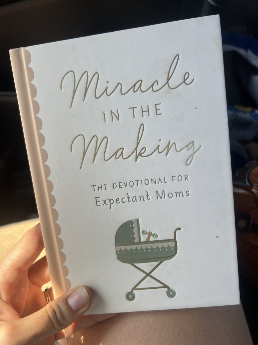 As an expectant mom of my first child, I’m learning that what I feed my body and soul, I also feed my baby. Now is the perfect time to make sure I’m feeding him all the right things. ❤️