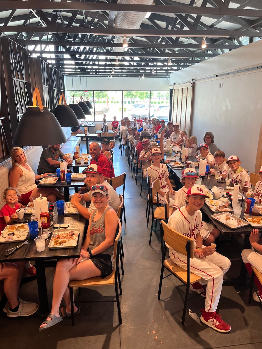 No event is too big or too small for our catering team! 🥳🍖 From corporate events to weddings, sports teams to family gatherings, we’ve got you covered! Contact us today at (479) 515-6524 and let’s make your event delicious! #EventCatering #BBQ #BlueEmberSmokehouse