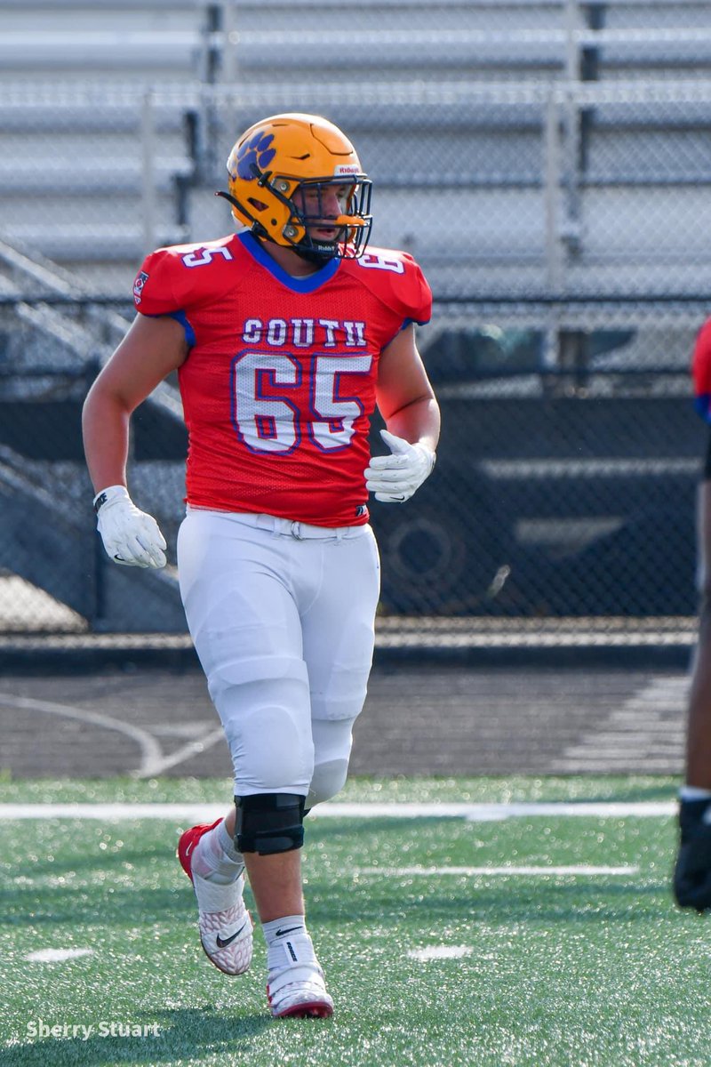 HHSTigersFB's tweet photo. Congratulations to Class of 2024 Lineman Logan Parrish on finishing out his high school career in the IFCA North/South All Star Game last night. Logan will continue his academic and football career at Indiana Wesleyan in the fall. #Committed #OQP https://t.co/sByJwMLdBS