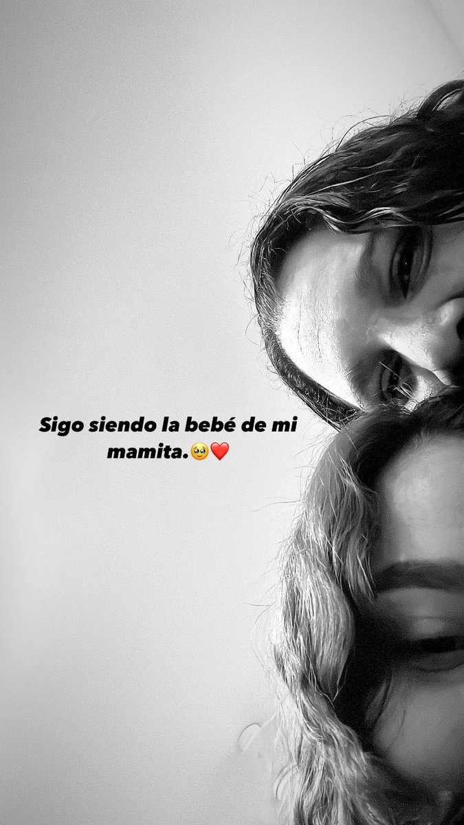 Pasar tiempo con mi mamá me llena de energía y el corazón de alegría, quisiera tenerte más cerquita.😭❤️