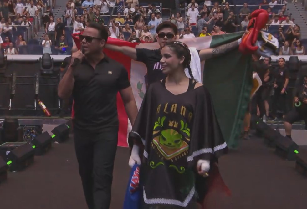 Cony (L)✨ tweet media