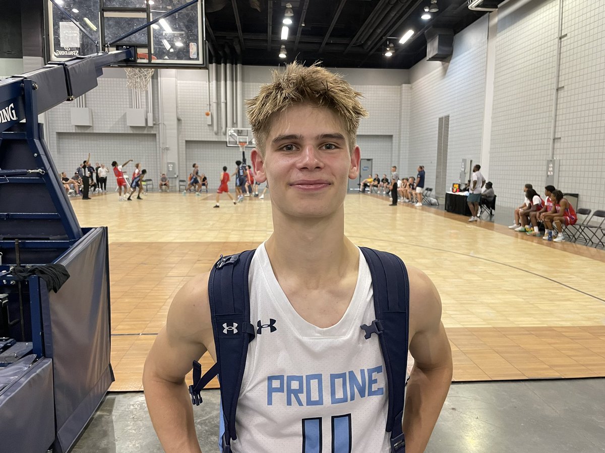 HoopSeen tweet media