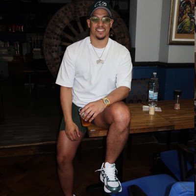 C_BELL88's tweet photo. Oh Yeah!!!!!…… Happy Birthdayyyyyy To Me!!! 🥳🧡🙌🏽 https://t.co/rfZrdvDj6H