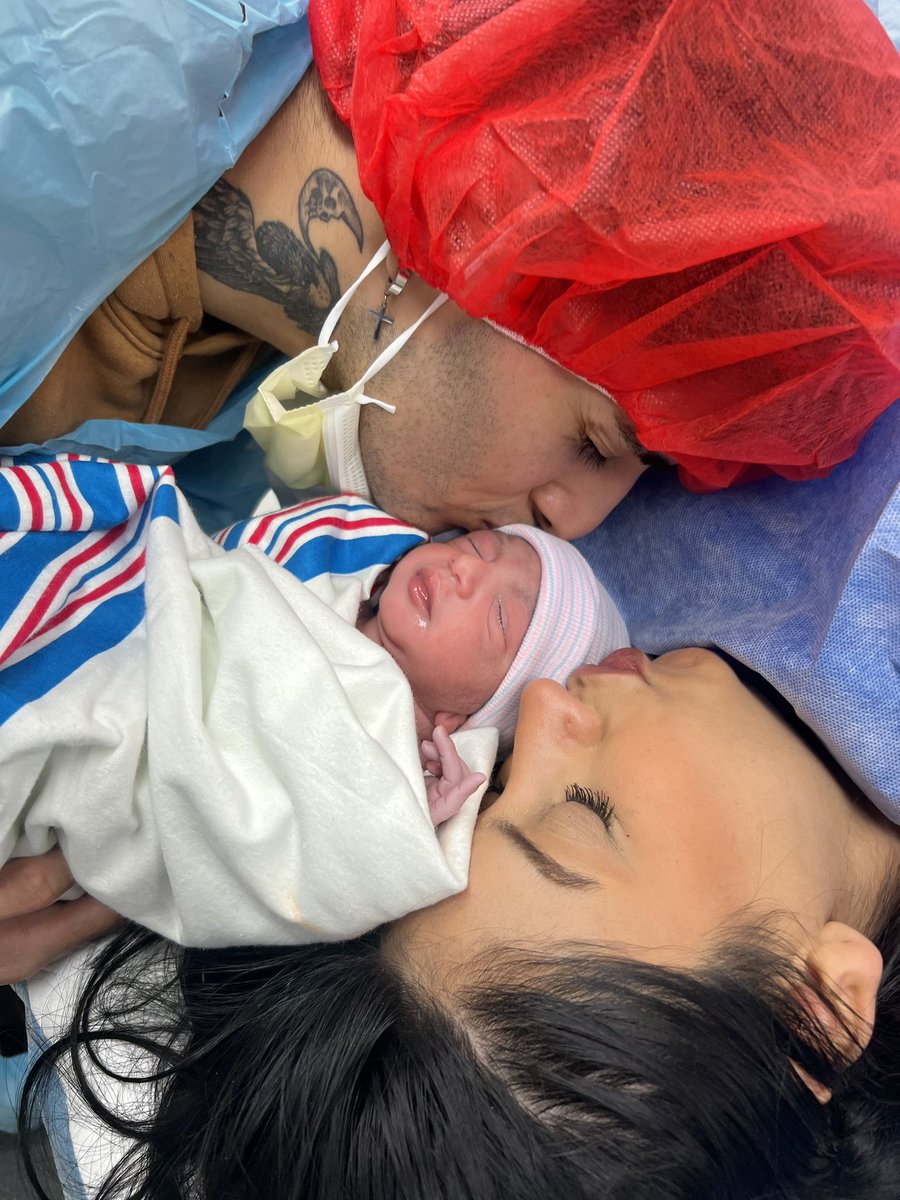 nadiavanerdz's tweet photo. I just want to say to my L&amp;D &amp; postpartum nurses at Doctors Hospital you all are truly amazing!!  The way they took care of me and baby G I feel so blessed and grateful🥹🙏🏼 https://t.co/UXWUTNmsn4