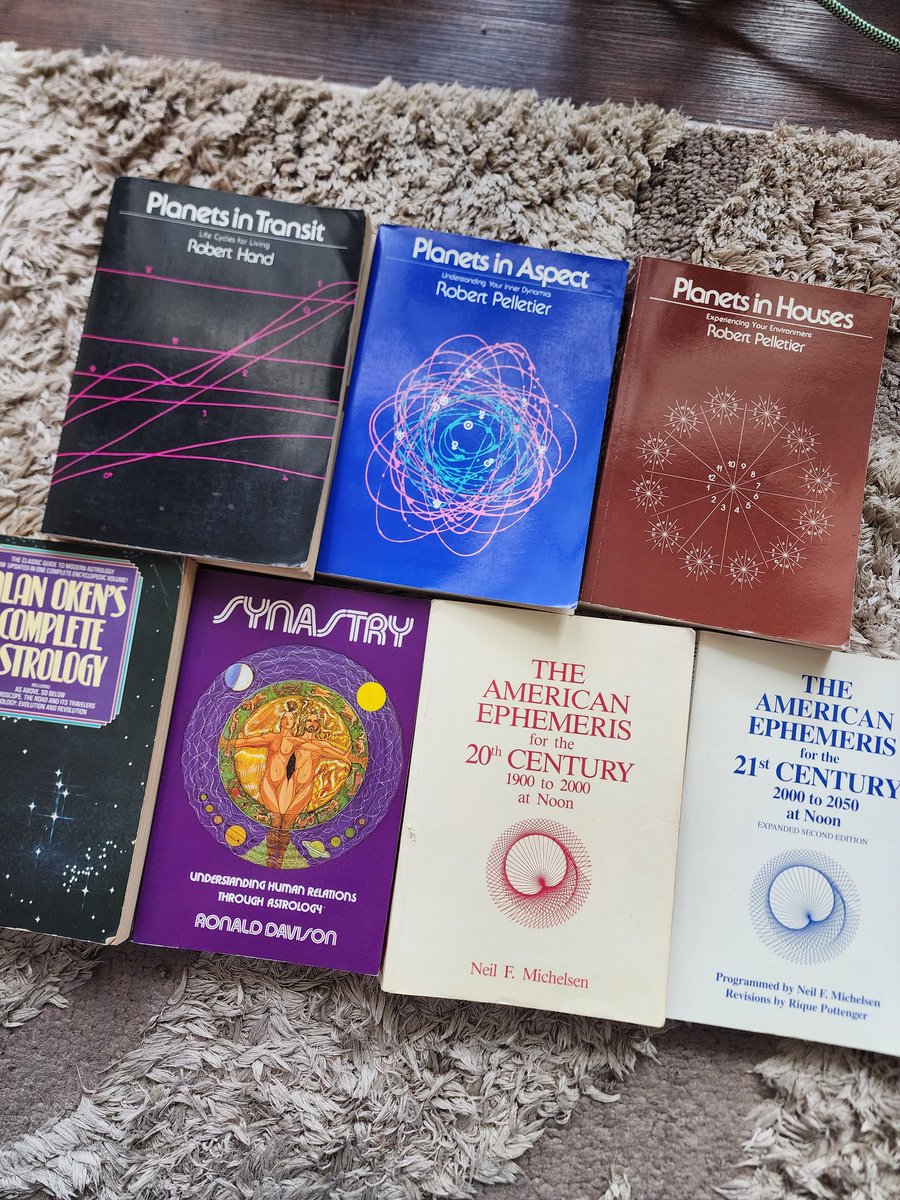 Been saying this week I want to really learn astrology. I've dabbled here and there, but if I'm being honest, I really have no knowledge in the subject. Clearly, the universe heard me cause I just got all these for free from some woman who no longer has use for them 🥹